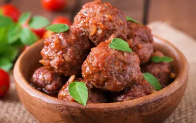Can you eat meatballs after wisdom teeth removal? [Explained]